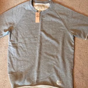 American Eagle sweat T-shirt
